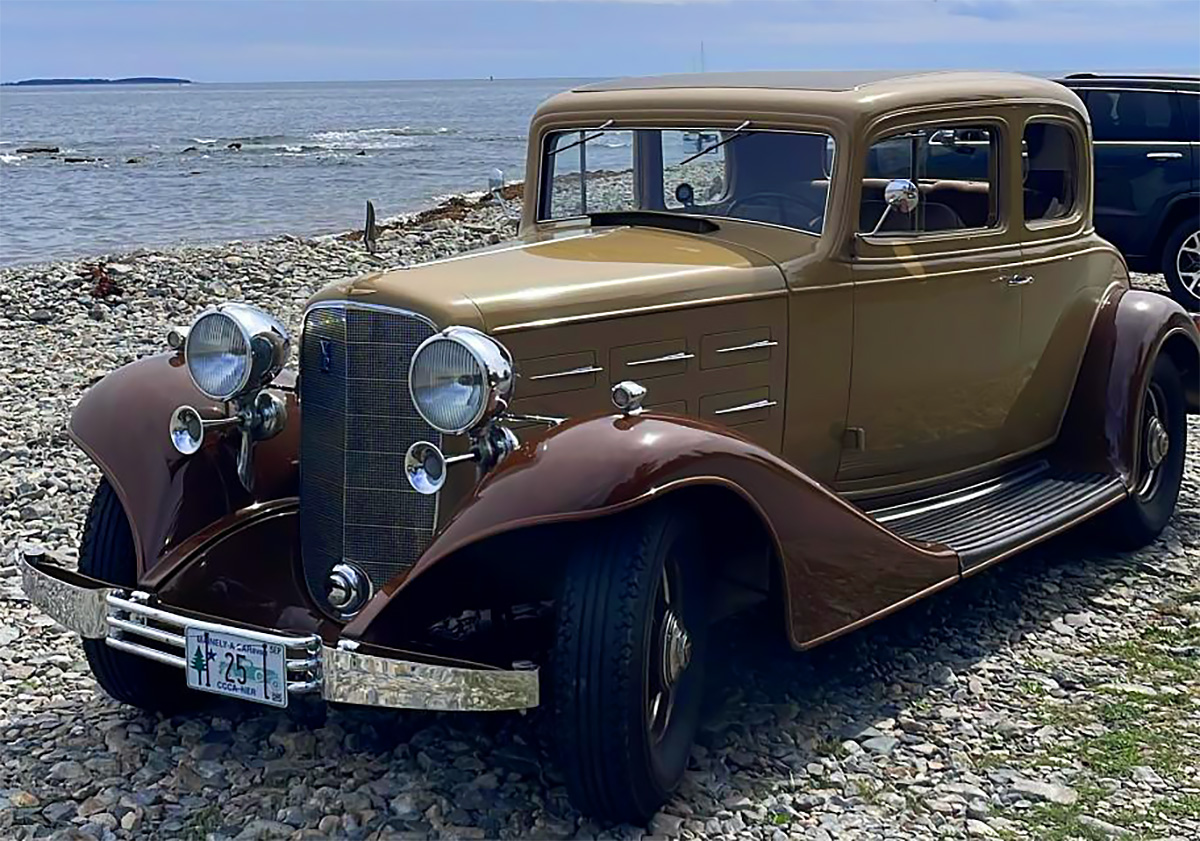 1933 Cadillac Town Coupe